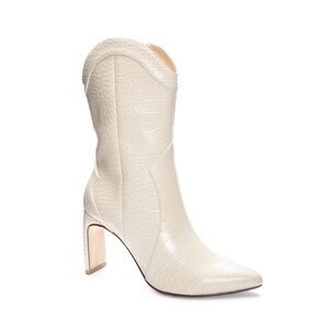 New Chinese Laundry Forester Western  Cream Faux Leather Croc Embossed Boots 9